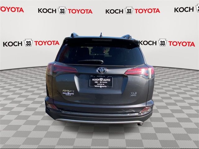 2018 Toyota RAV4 XLE