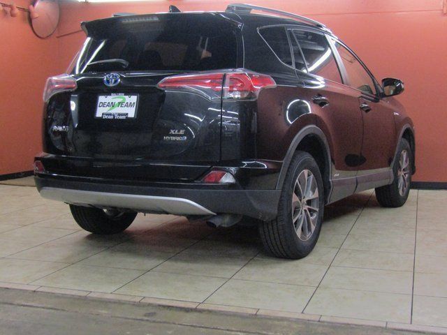 2018 Toyota RAV4 Hybrid XLE