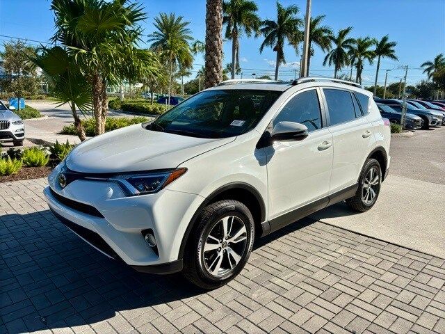 2018 Toyota RAV4 XLE