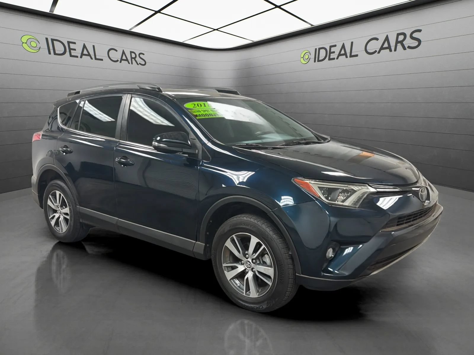Used 2018 Toyota RAV4 For Sale in Phoenix, AZ | Auto Navigator
