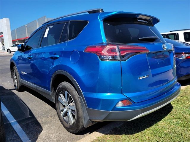 2018 Toyota RAV4 XLE