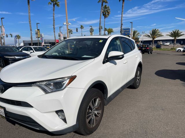 2018 Toyota RAV4 XLE