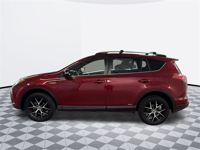 2018 Toyota RAV4 Hybrid SE