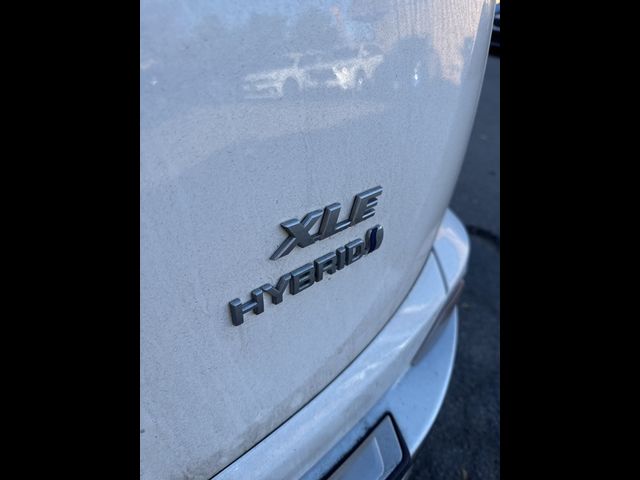 2018 Toyota RAV4 Hybrid XLE