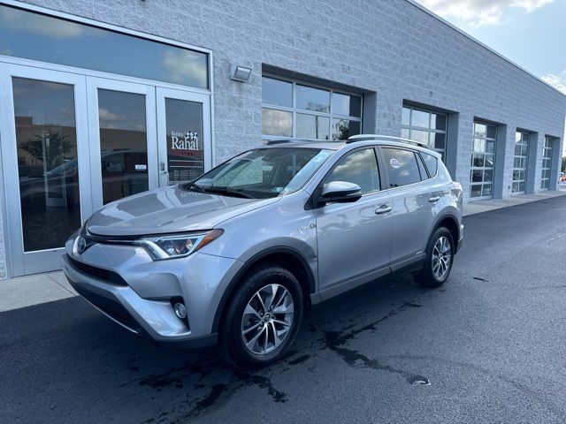 2018 Toyota RAV4 Hybrid XLE