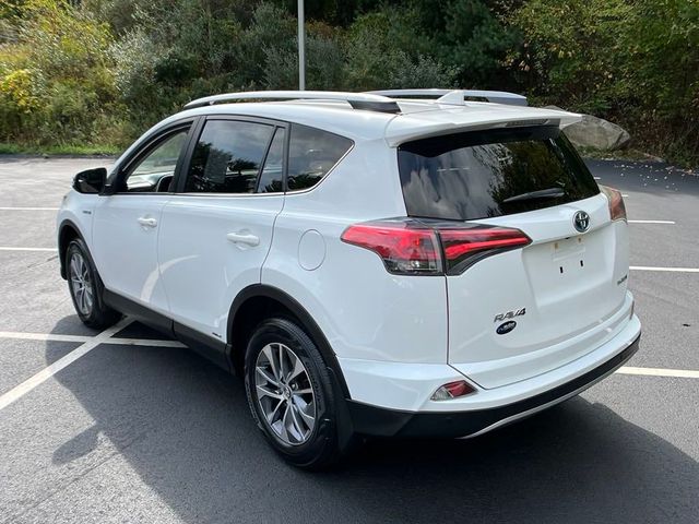 2018 Toyota RAV4 Hybrid LE