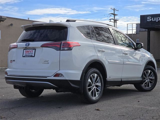 2018 Toyota RAV4 Hybrid XLE