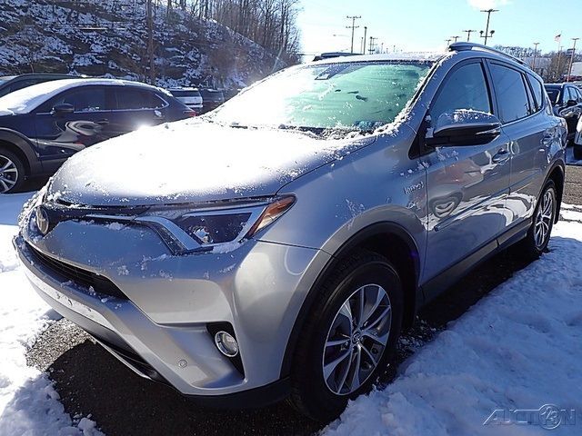 2018 Toyota RAV4 Hybrid XLE