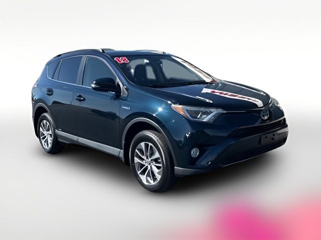 2018 Toyota RAV4 Hybrid XLE