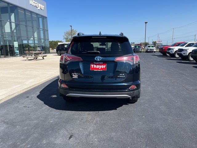 2018 Toyota RAV4 Hybrid XLE