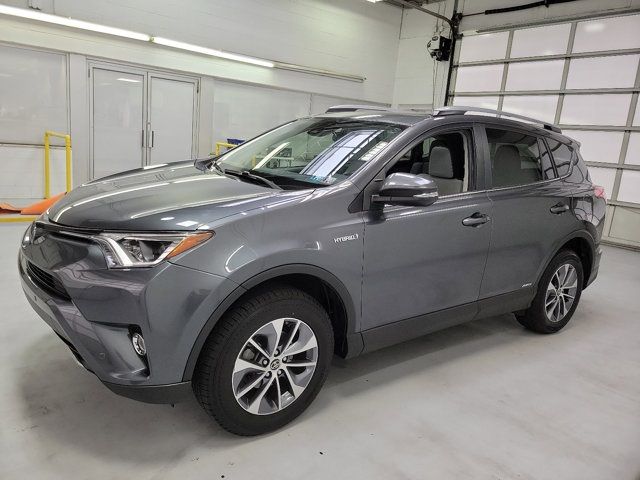 2018 Toyota RAV4 Hybrid XLE