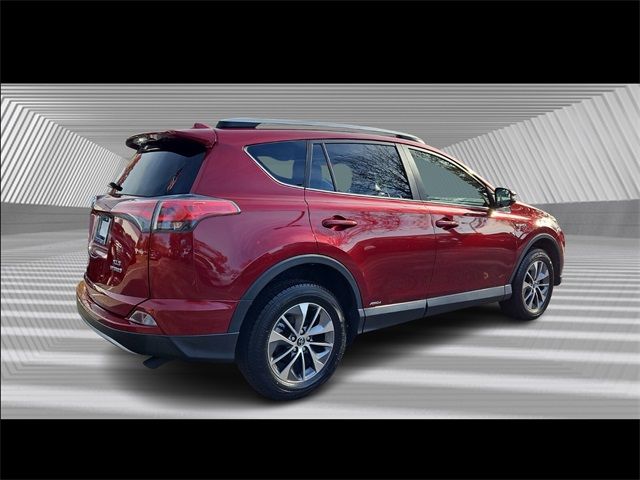 2018 Toyota RAV4 Hybrid XLE