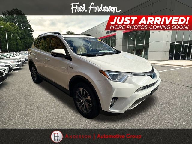 2018 Toyota RAV4 Hybrid XLE