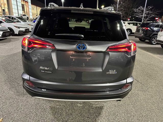 2018 Toyota RAV4 Hybrid XLE