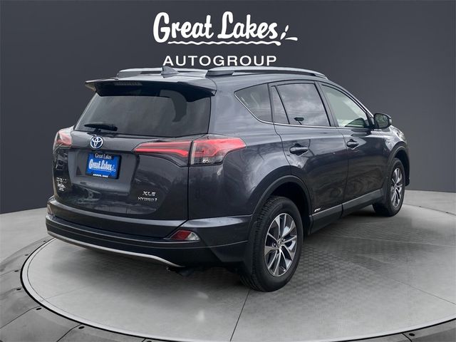 2018 Toyota RAV4 Hybrid LE