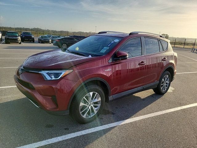 2018 Toyota RAV4 Hybrid LE