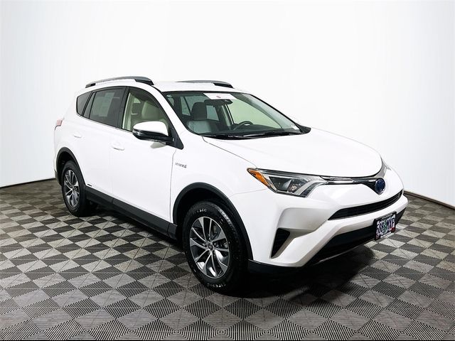 2018 Toyota RAV4 Hybrid XLE