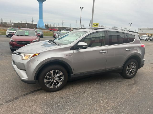 2018 Toyota RAV4 Hybrid XLE