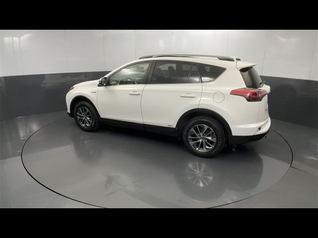 2018 Toyota RAV4 Hybrid LE