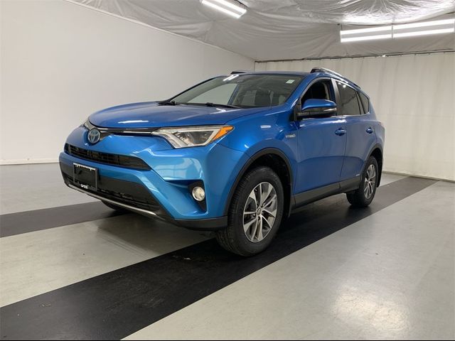 2018 Toyota RAV4 Hybrid LE Plus