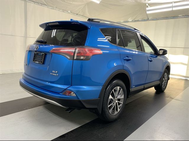 2018 Toyota RAV4 Hybrid LE Plus