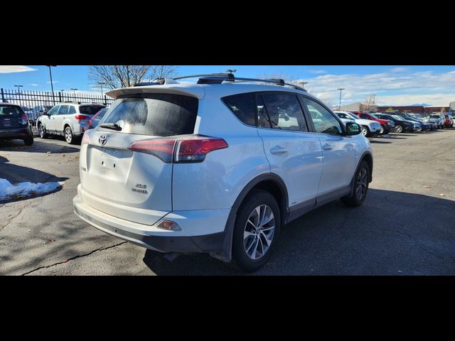 2018 Toyota RAV4 Hybrid LE Plus