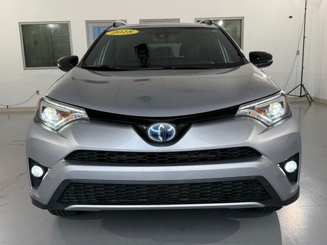 2018 Toyota RAV4 Hybrid SE