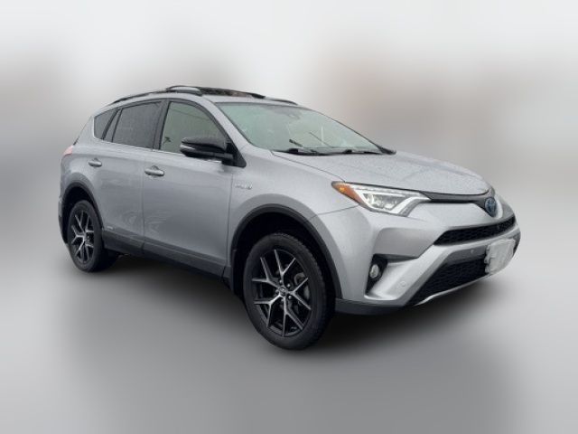 2018 Toyota RAV4 Hybrid SE