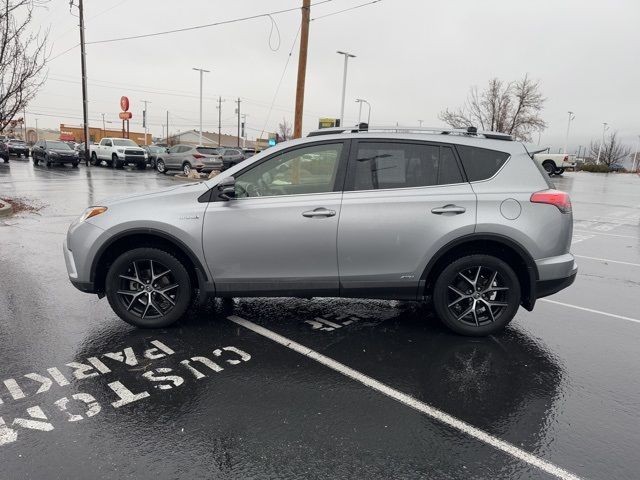 2018 Toyota RAV4 Hybrid SE