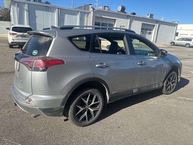 2018 Toyota RAV4 Hybrid SE