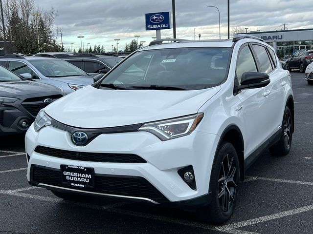 2018 Toyota RAV4 Hybrid SE