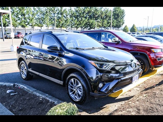 2018 Toyota RAV4 Hybrid XLE