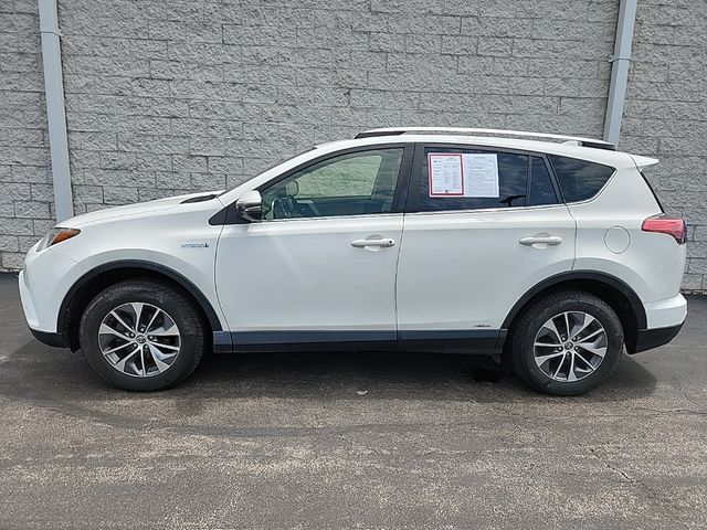 2018 Toyota RAV4 Hybrid XLE