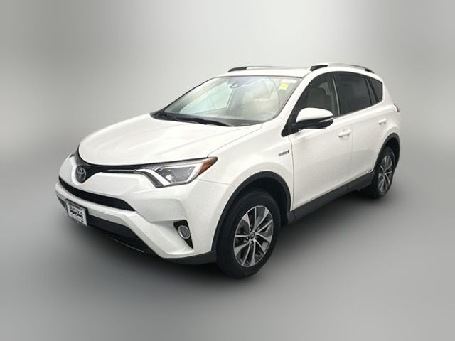 2018 Toyota RAV4 Hybrid XLE