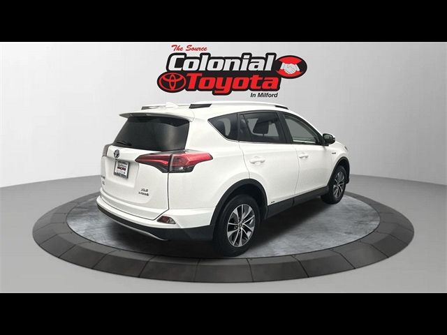 2018 Toyota RAV4 Hybrid XLE