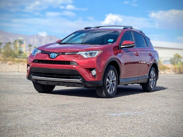 2018 Toyota RAV4 Hybrid XLE