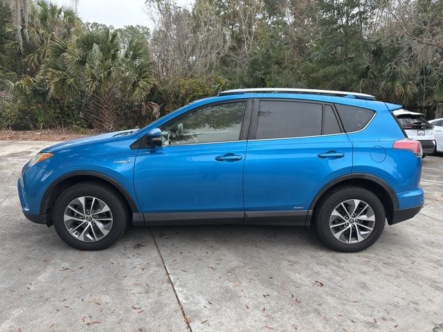 2018 Toyota RAV4 Hybrid XLE