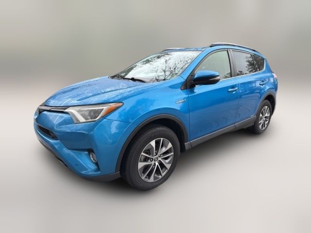 2018 Toyota RAV4 Hybrid XLE