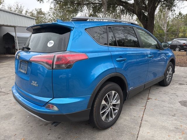 2018 Toyota RAV4 Hybrid XLE