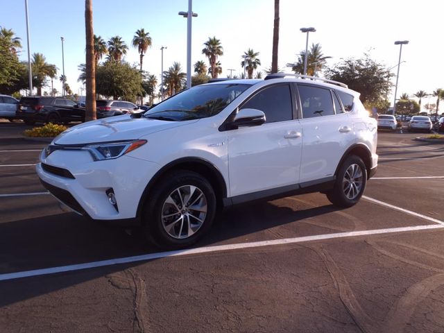2018 Toyota RAV4 Hybrid XLE
