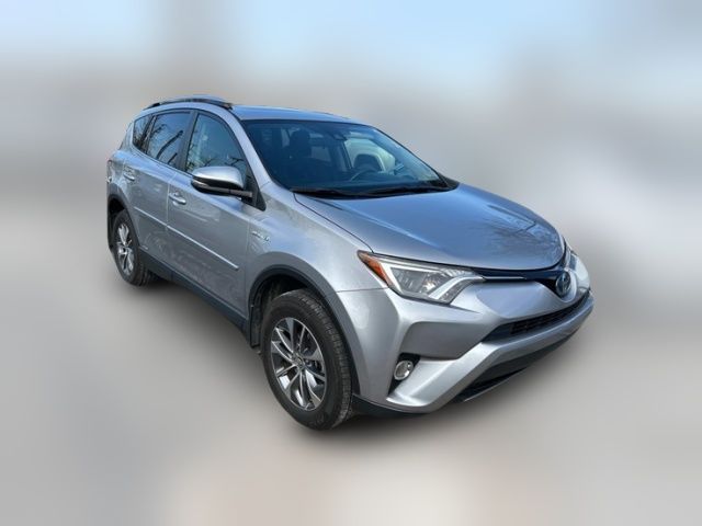 2018 Toyota RAV4 Hybrid XLE