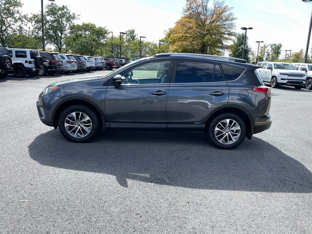 2018 Toyota RAV4 Hybrid XLE