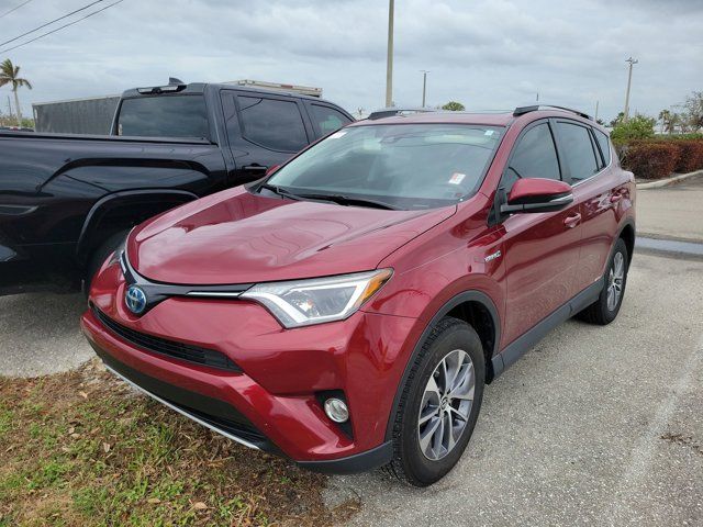 2018 Toyota RAV4 Hybrid XLE