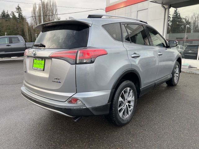 2018 Toyota RAV4 Hybrid LE Plus