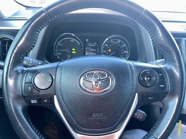 2018 Toyota RAV4 Hybrid XLE