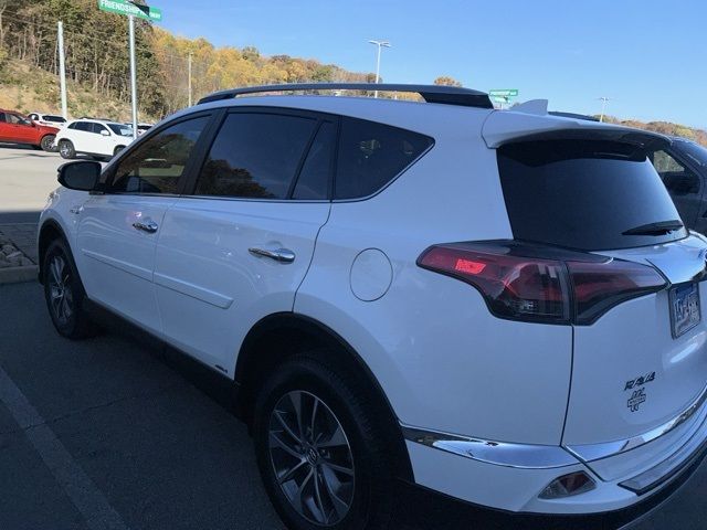 2018 Toyota RAV4 Hybrid XLE