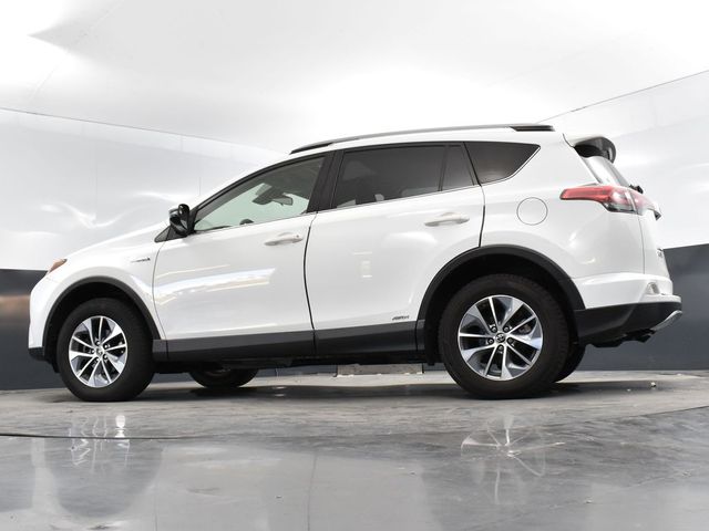 2018 Toyota RAV4 Hybrid XLE