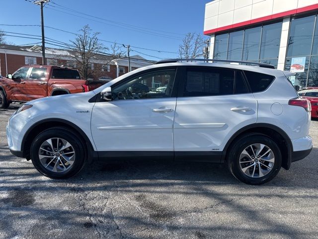 2018 Toyota RAV4 Hybrid XLE