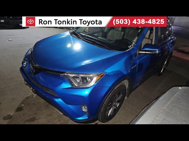 2018 Toyota RAV4 Hybrid XLE