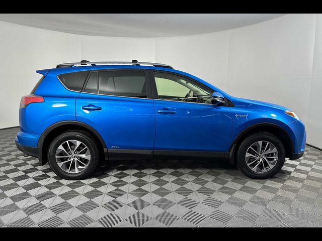 2018 Toyota RAV4 Hybrid XLE